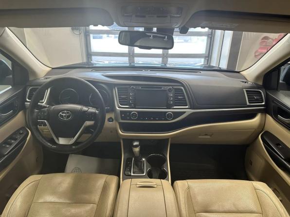 Toyota Highlander III (XU50) с пробегом 2014 года, цена 2 370 000 рублей, 255000 км, внедорожник, Автокод Объявления