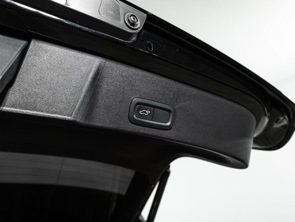 Volvo XC40 I с пробегом 2019 года, цена 2 349 700 рублей, 150543 км, внедорожник, Автокод Объявления