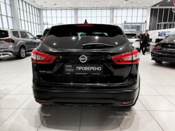 Nissan Qashqai II с пробегом 2018 года, цена 1 950 000 рублей, 79796 км, внедорожник, Автокод Объявления
