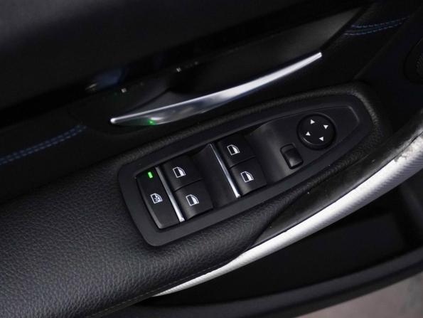 BMW 3 серии VI (F3x) Рестайлинг с пробегом 2018 года, цена 2 499 099 рублей, 140075 км, седан, Автокод Объявления