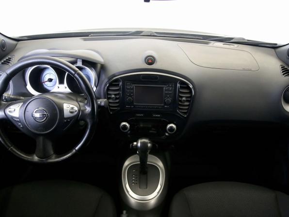 Nissan Juke I с пробегом 2012 года, цена 755 000 рублей, 225652 км, внедорожник, Автокод Объявления