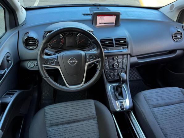 Opel Meriva B Рестайлинг с пробегом 2015 года, цена 1 099 000 рублей, 99386 км, компактвэн, Автокод Объявления