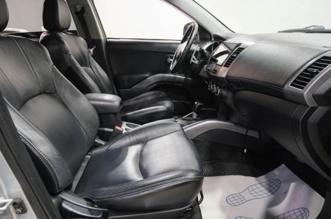 Mitsubishi Outlander II Рестайлинг с пробегом 2011 года, цена 1 449 000 рублей, 242000 км, внедорожник, Автокод Объявления