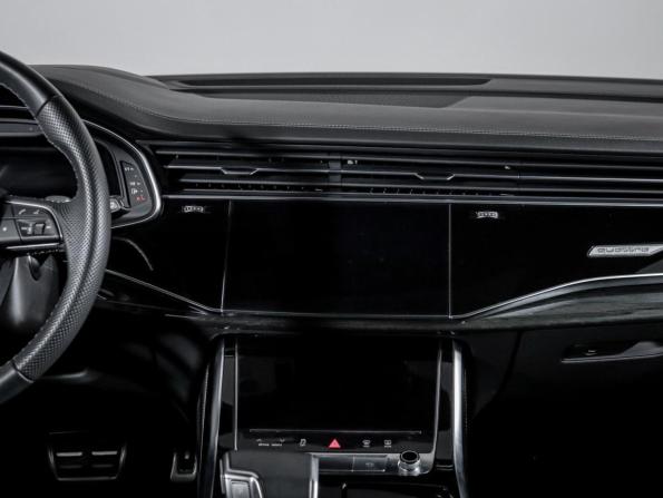 Audi Q8 I (4M) Рестайлинг с пробегом 2024 года, цена 12 990 000 рублей, 29519 км, внедорожник, Автокод Объявления