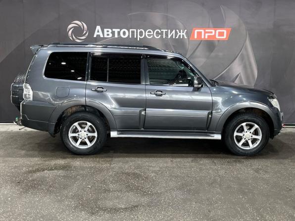 Mitsubishi Pajero IV Рестайлинг 1 с пробегом 2012 года, цена 1 915 000 рублей, 220206 км, внедорожник, Автокод Объявления