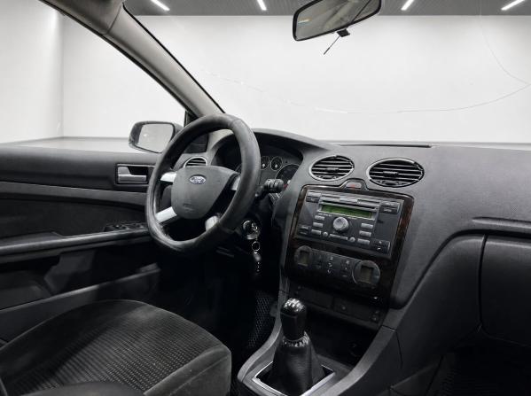 Ford Focus II с пробегом 2007 года, цена 315 000 рублей, 240000 км, хэтчбек, Автокод Объявления