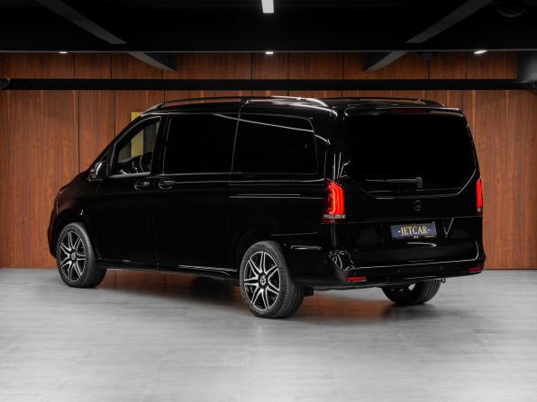 Mercedes-Benz V-Класс III (W447) Рестайлинг с пробегом 2023 года, цена 10 000 000 рублей, 22169 км, минивэн, Автокод Объявления
