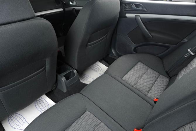 Skoda Octavia II (A5) Рестайлинг с пробегом 2012 года, цена 949 000 рублей, 129903 км, лифтбек, Автокод Объявления