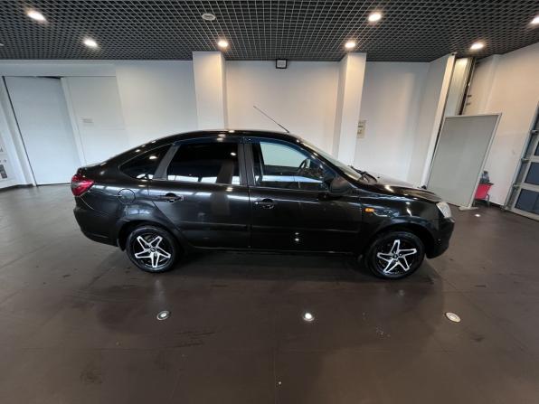 Lada (ВАЗ) Granta I с пробегом 2015 года, цена 371 000 рублей, 170309 км, лифтбек, Автокод Объявления