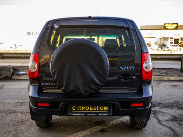 Chevrolet Niva I Рестайлинг с пробегом 2018 года, цена 739 000 рублей, 146468 км, внедорожник, Автокод Объявления