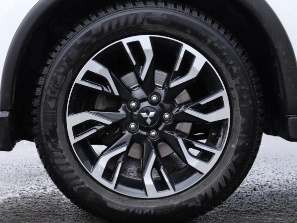 Mitsubishi Outlander III Рестайлинг 3 с пробегом 2021 года, цена 2 400 000 рублей, 128897 км, внедорожник, Автокод Объявления
