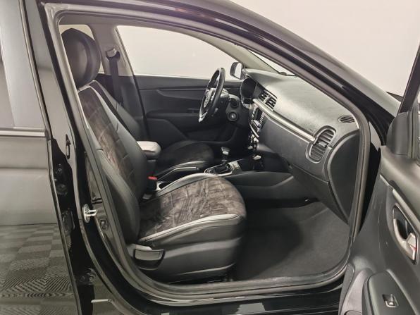 Kia Rio IV с пробегом 2018 года, цена 1 499 900 рублей, 88434 км, хэтчбек, Автокод Объявления