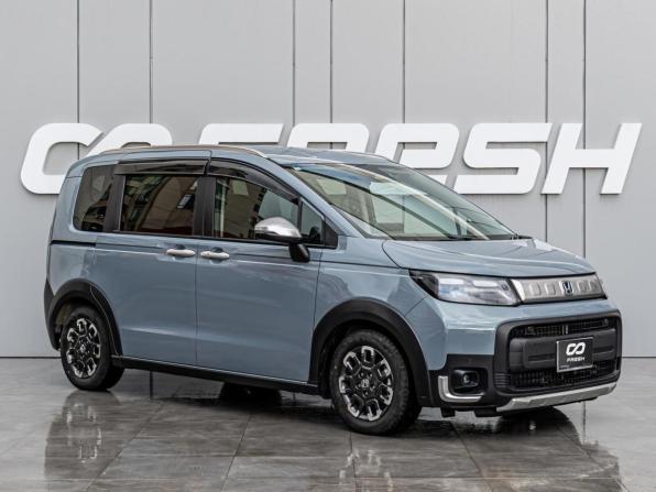 Honda Freed III с пробегом 2024 года, цена 2 769 000 рублей, 10695 км, компактвэн, Автокод Объявления