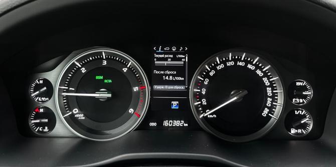 Toyota Land Cruiser 200 Series Рестайлинг 2 с пробегом 2016 года, цена 5 350 000 рублей, 160377 км, внедорожник, Автокод Объявления