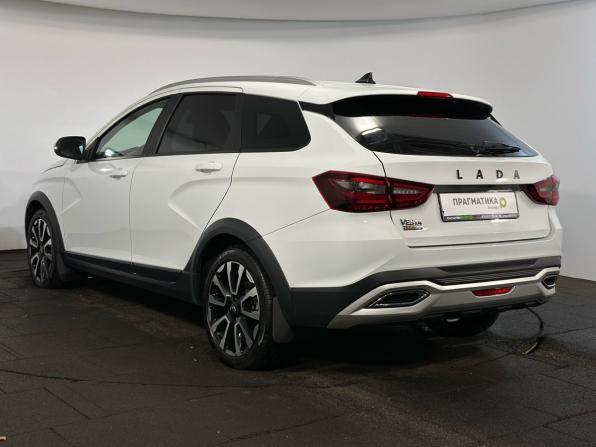 Lada (ВАЗ) Vesta I Рестайлинг (NG) с пробегом 2024 года, цена 1 559 900 рублей, 28031 км, универсал, Автокод Объявления