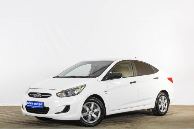Hyundai Solaris I с пробегом 2013 года, цена 899 000 рублей, 175600 км, седан, Автокод Объявления