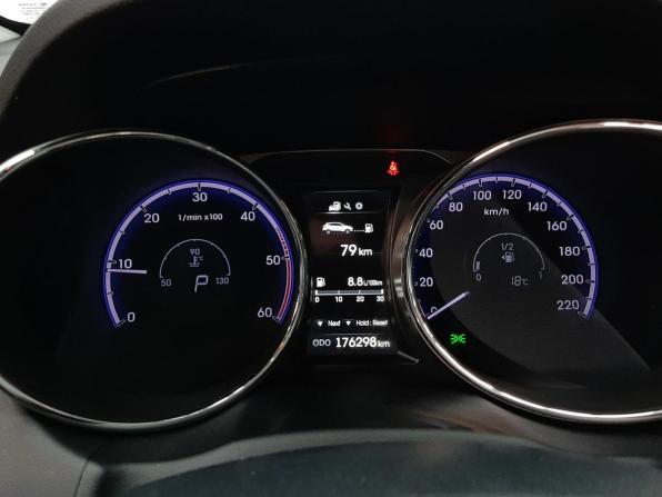 Hyundai ix35 I Рестайлинг с пробегом 2015 года, цена 1 540 000 рублей, 176250 км, внедорожник, Автокод Объявления