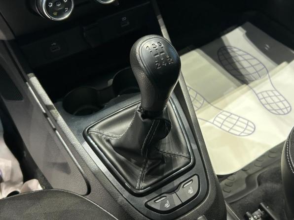 Lada (ВАЗ) Vesta I Рестайлинг (NG) с пробегом 2023 года, цена 1 095 000 рублей, 46743 км, седан, Автокод Объявления