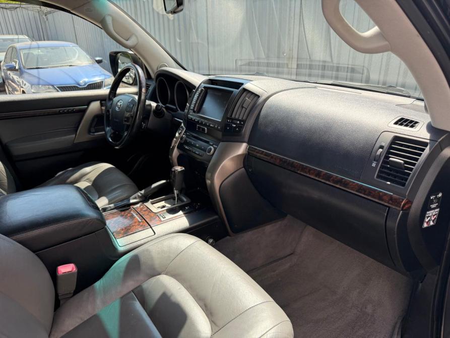 Toyota Land Cruiser 200 Series Ростов-на-Дону  - изображение 14