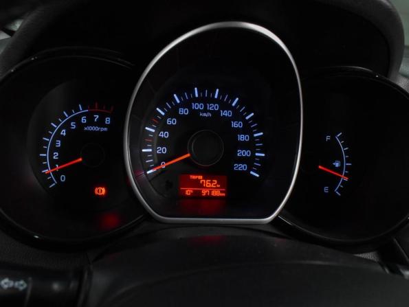 Kia Rio III Рестайлинг с пробегом 2015 года, цена 989 000 рублей, 97188 км, седан, Автокод Объявления