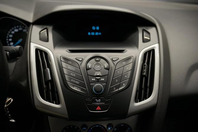 Ford Focus III с пробегом 2013 года, цена 941 000 рублей, 219500 км, седан, Автокод Объявления