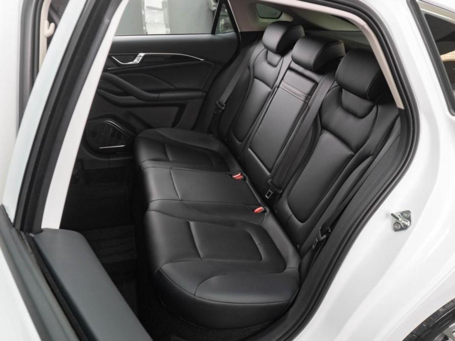 FAW Bestune B70 I Рестайлинг Тюмень  - изображение 9