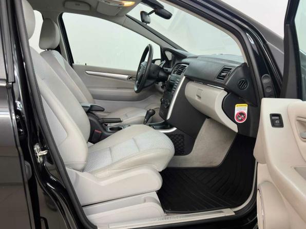 Mercedes-Benz B-Класс I (W245) Рестайлинг с пробегом 2010 года, цена 1 230 000 рублей, 68976 км, хэтчбек, Автокод Объявления