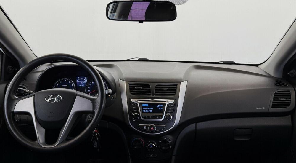 Hyundai Solaris I Рестайлинг Москва  - изображение 5