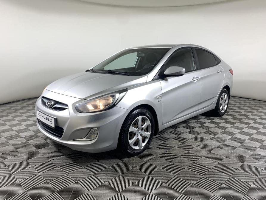 Hyundai Solaris I Москва  - изображение 1