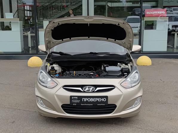 Hyundai Solaris I с пробегом 2014 года, цена 980 000 рублей, 112000 км, хэтчбек, Автокод Объявления