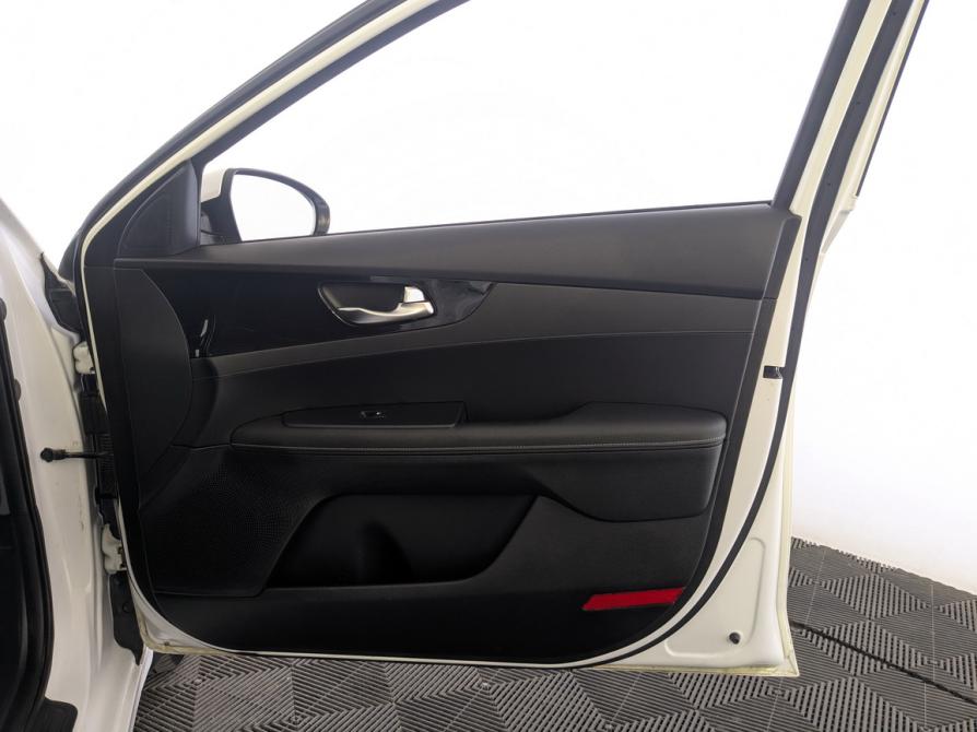 Kia Cerato IV Москва  - изображение 24