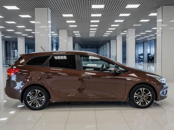 Kia Ceed II с пробегом 2015 года, цена 1 124 000 рублей, 156195 км, универсал, Автокод Объявления