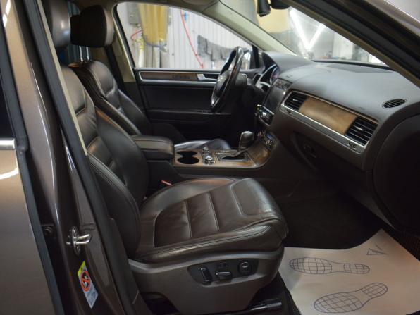 Volkswagen Touareg II с пробегом 2011 года, цена 1 749 000 рублей, 288888 км, внедорожник, Автокод Объявления