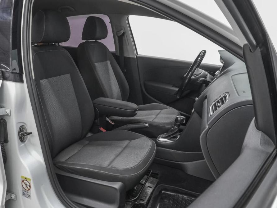 Volkswagen Polo V Рестайлинг Ростов-на-Дону  - изображение 8
