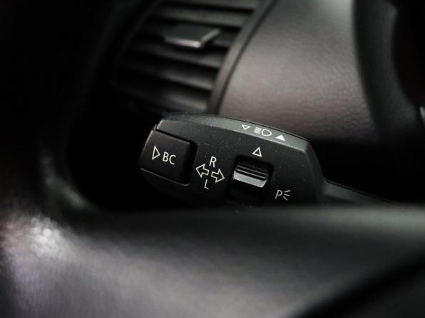 BMW 1 серии I (E81/E82/E87/E88) Рестайлинг с пробегом 2011 года, цена 925 000 рублей, 100000 км, хэтчбек, Автокод Объявления