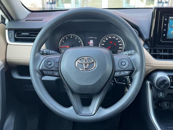 Toyota RAV4 V (XA50) с пробегом 2022 года, цена 3 290 000 рублей, 66994 км, внедорожник, Автокод Объявления