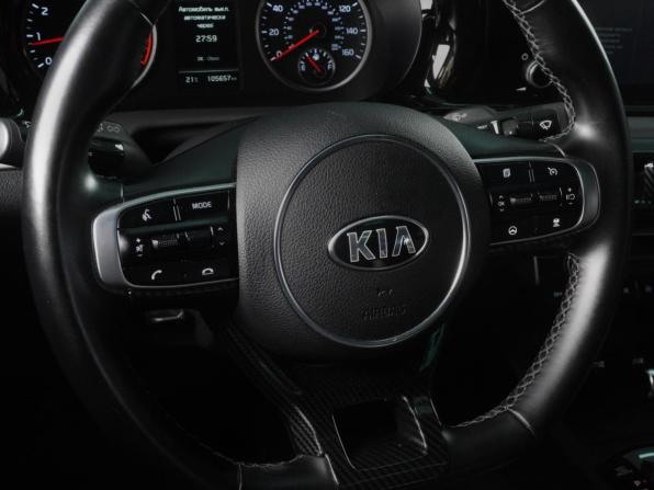 Kia K5 II с пробегом 2020 года, цена 2 560 000 рублей, 105657 км, седан, Автокод Объявления