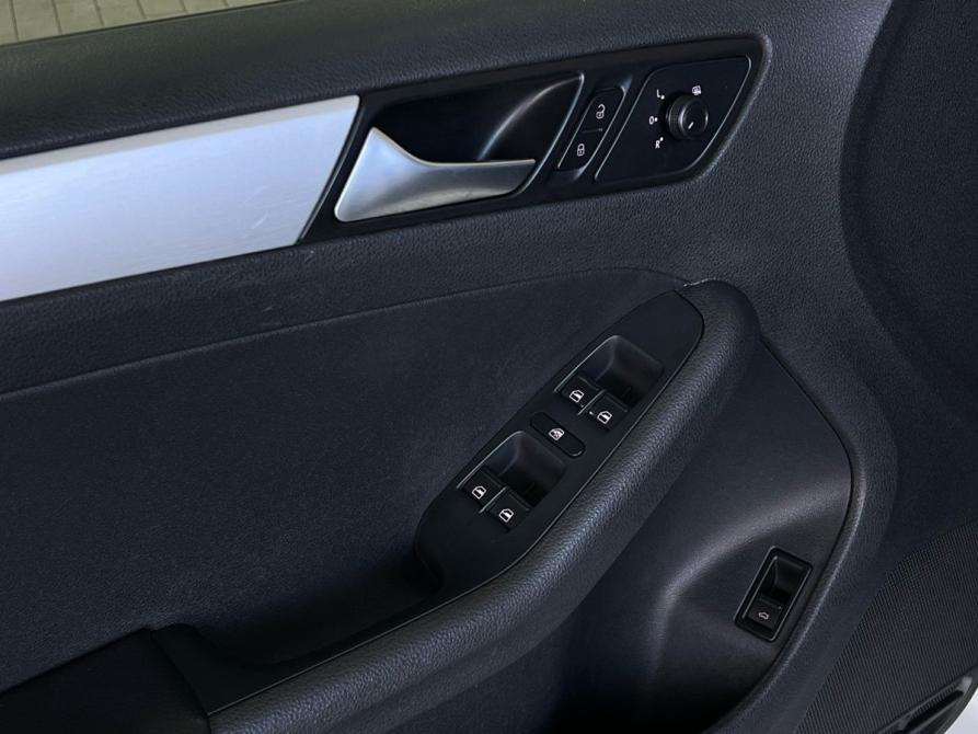 Volkswagen Jetta VI Рестайлинг Волгоград  - изображение 12