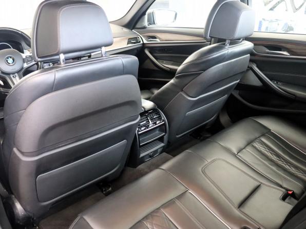 BMW 5 серии VII (G30/G31/G38) с пробегом 2018 года, цена 4 950 000 рублей, 85043 км, седан, Автокод Объявления
