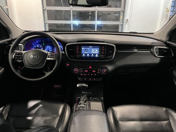 Kia Sorento III Prime Рестайлинг с пробегом 2019 года, цена 2 490 000 рублей, 185602 км, внедорожник, Автокод Объявления