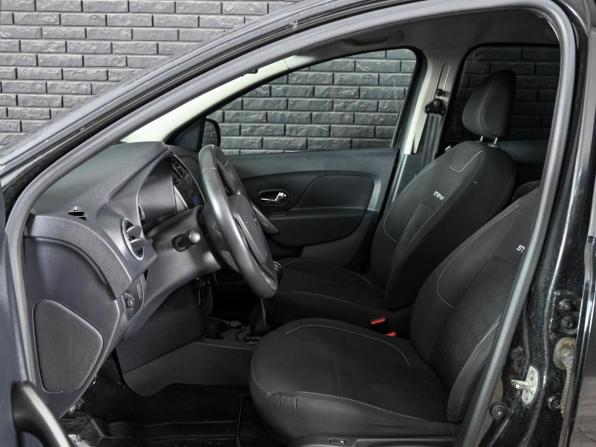 Renault Sandero II с пробегом 2017 года, цена 1 150 000 рублей, 88600 км, хэтчбек, Автокод Объявления