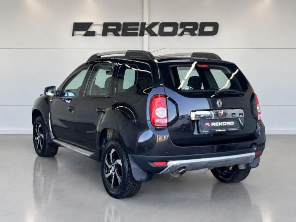 Renault Duster I с пробегом 2014 года, цена 1 059 000 рублей, 92000 км, внедорожник, Автокод Объявления