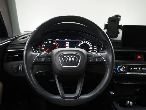 Audi A4 V (B9) с пробегом 2019 года, цена 2 295 000 рублей, 104677 км, седан, Автокод Объявления