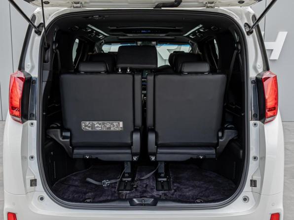 Toyota Alphard III Рестайлинг с пробегом 2020 года, цена 5 360 000 рублей, 88345 км, минивэн, Автокод Объявления