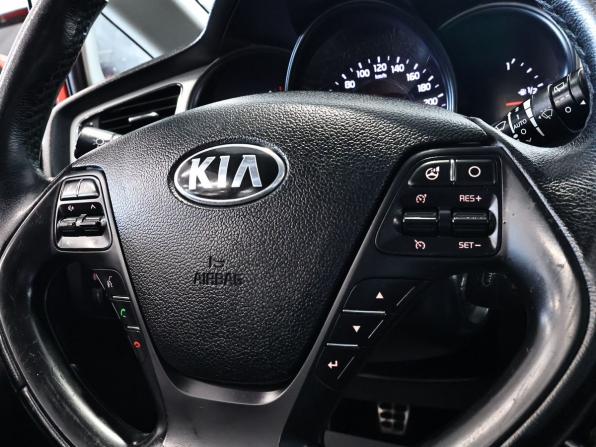 Kia Ceed II с пробегом 2014 года, цена 749 000 рублей, 175959 км, хэтчбек, Автокод Объявления