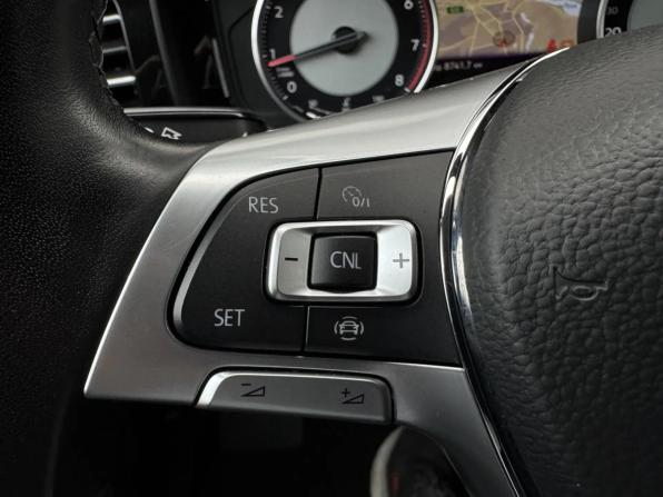Volkswagen Touareg III с пробегом 2019 года, цена 4 149 000 рублей, 149200 км, внедорожник, Автокод Объявления