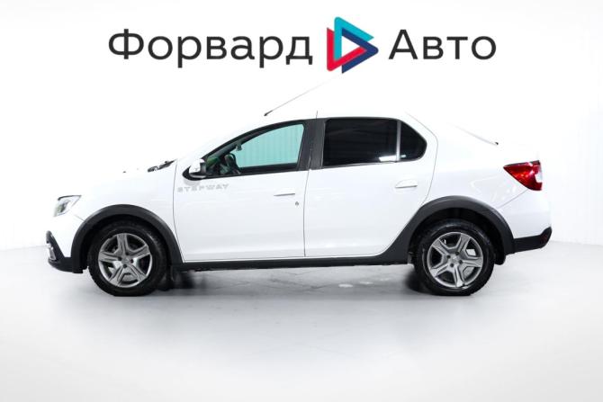 Renault Logan II Рестайлинг с пробегом 2019 года, цена 750 000 рублей, 150000 км, седан, Автокод Объявления