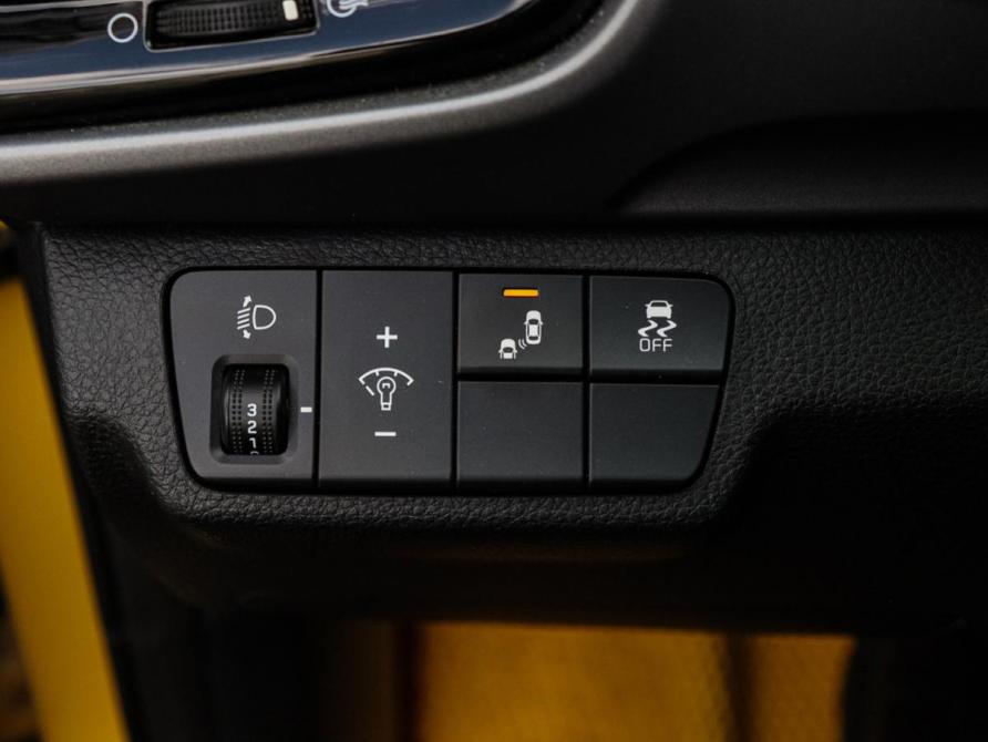Kia Stonic I Москва  - изображение 14