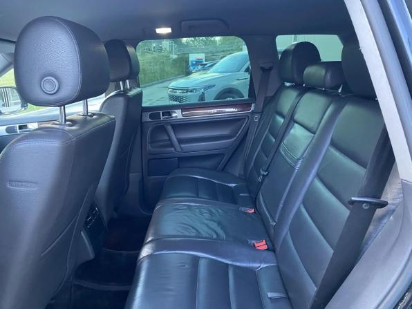 Volkswagen Touareg I Рестайлинг с пробегом 2008 года, цена 1 035 000 рублей, 250033 км, внедорожник, Автокод Объявления