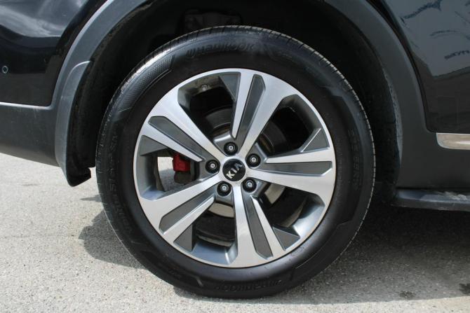 Kia Sorento III Prime Рестайлинг с пробегом 2018 года, цена 2 925 000 рублей, 136000 км, внедорожник, Автокод Объявления